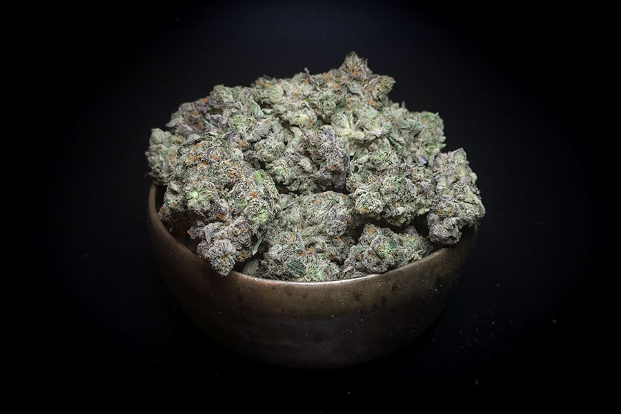 Bubba Gum Bowl w Bubba Gum Indica AAAA