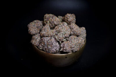 Violet Dreams Indica AAAA